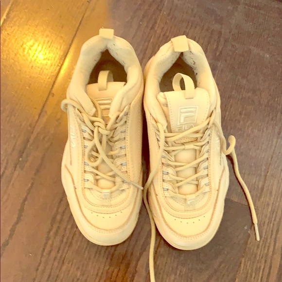 Fila Shoes - FILA SZ US 6 chunky sneaker (worn once!)